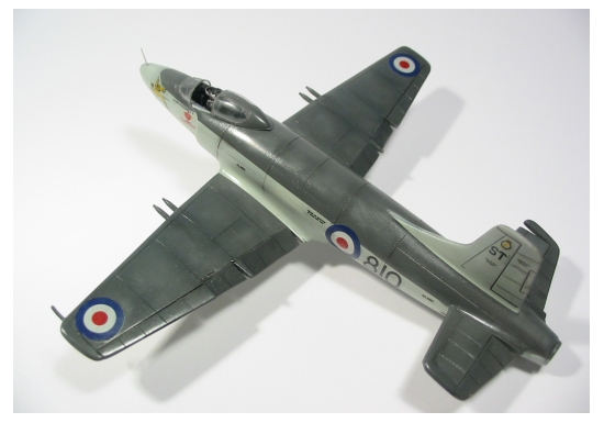 Novo 1/72 Supermarine Attacker - Scale Modelers world.