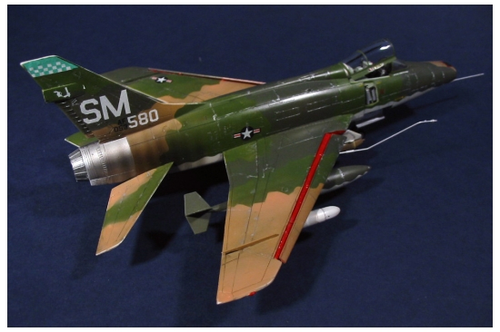Italeri 1/72 F-100 Super Sabre - Scale Modelers world.