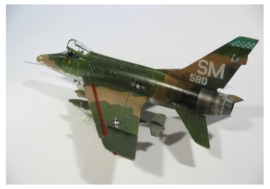 Italeri 1/72 F-100 Super Sabre - Scale Modelers world.