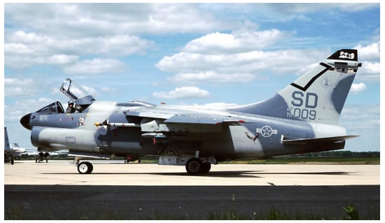 Italeri 1/72 A-7D Corsair II - Scale Modelers world.