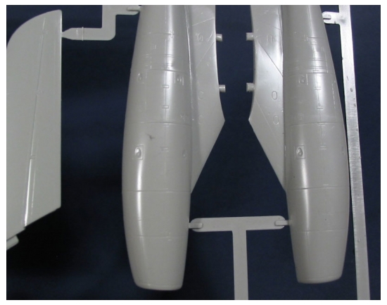 Italeri 1/72 Douglas EB 66 E-DL - Scale Modelers world.