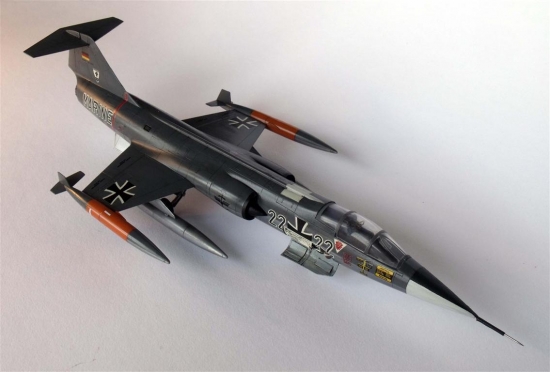 Italeri 1/72 f-104G - Scale Modelers world.