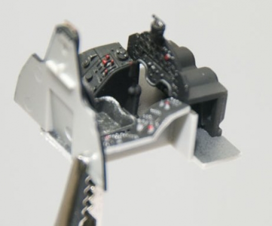 Tamiya 1/48 A-1H Skyraider - Scale Modelers world.